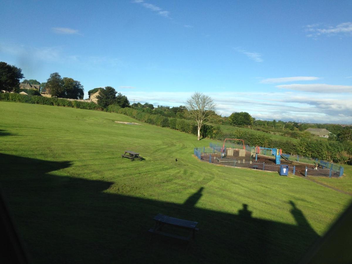 Park View Cottage Liversedge Bagian luar foto