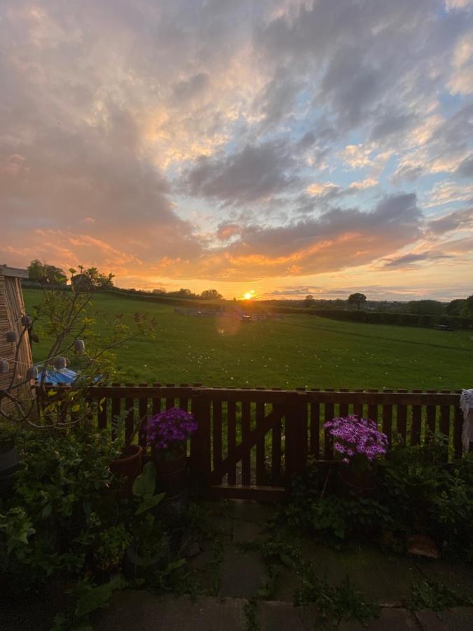 Park View Cottage Liversedge Bagian luar foto
